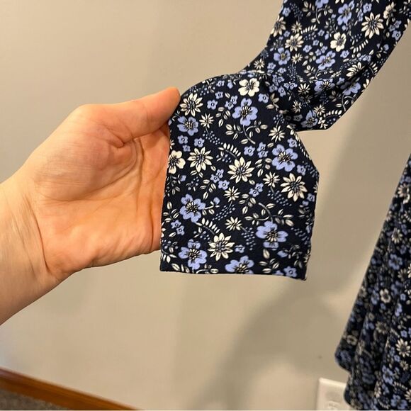 Aeropostale Floral Long Sleeve mini v-neck Dress with lace up back size medium - Picture 4 of 13